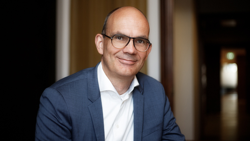 Christian Ketels Office (002)